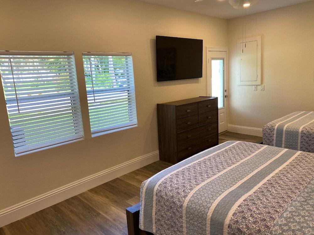 Caribbean Shores Waterfront Resort photo 36