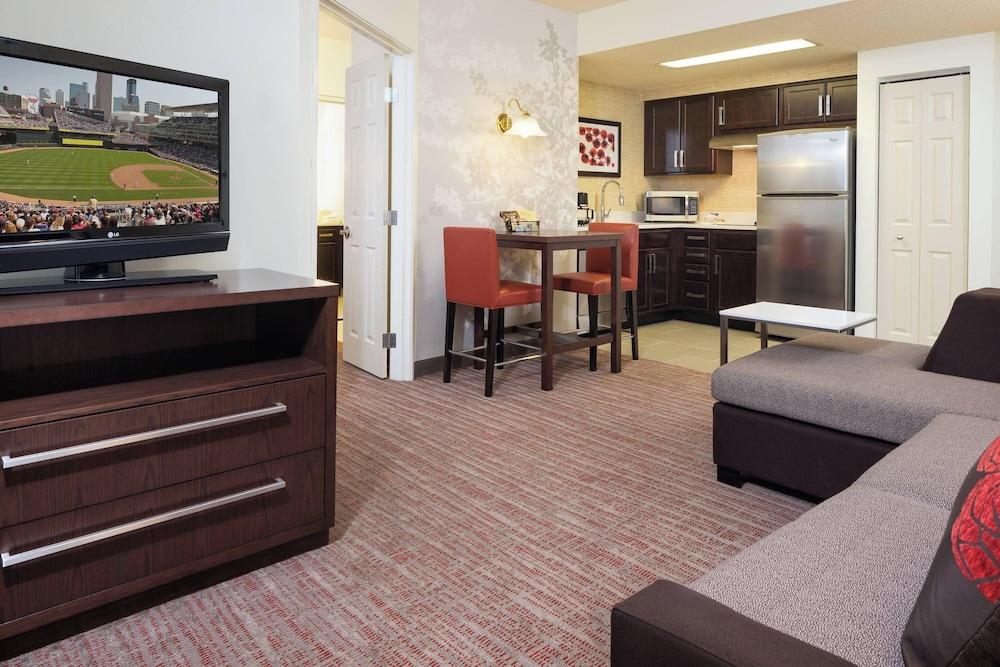 Residence Inn By Marriott Minneapolis Downtown photo 12