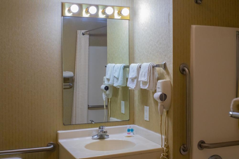 Colfax Inn photo 4