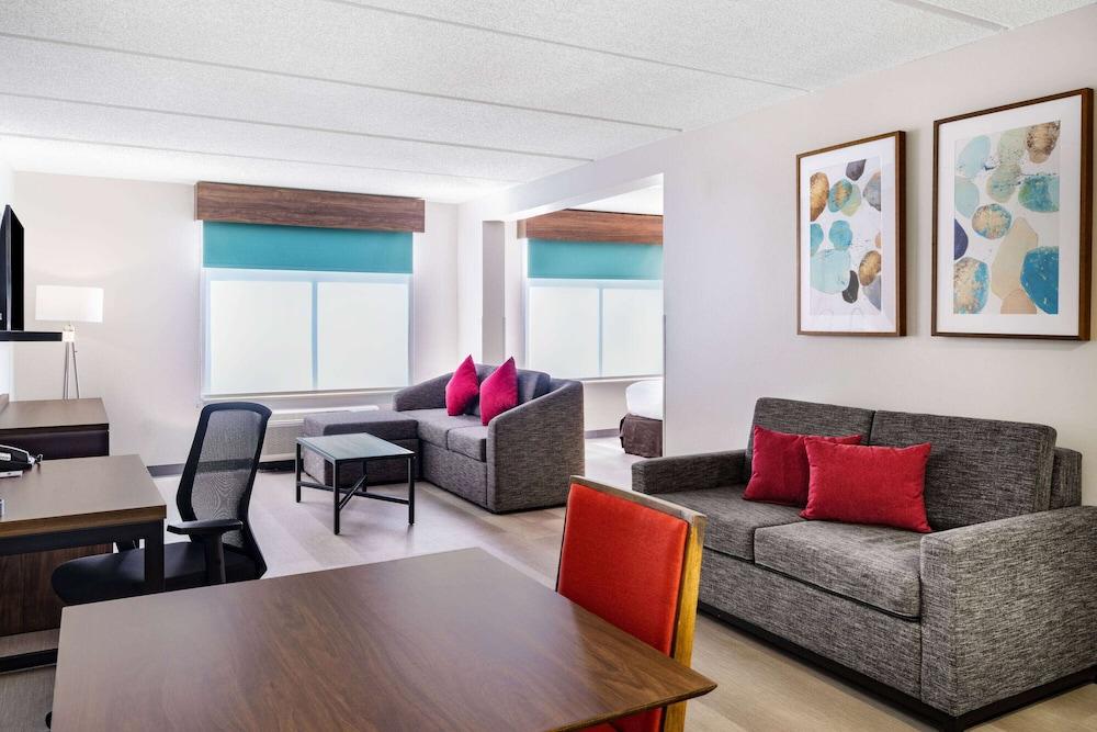 Wingate by Wyndham Duluth/Atlanta photo 13