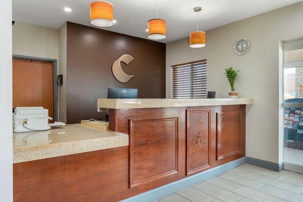 Comfort Inn & Suites Zanesville City Center photo 12