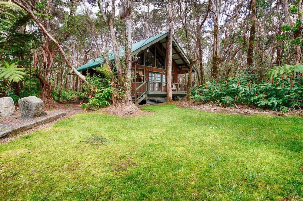 Lava Lodge at Hale Kilauea photo 26