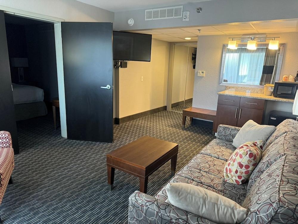 Sonesta Essential Rapid City photo 6