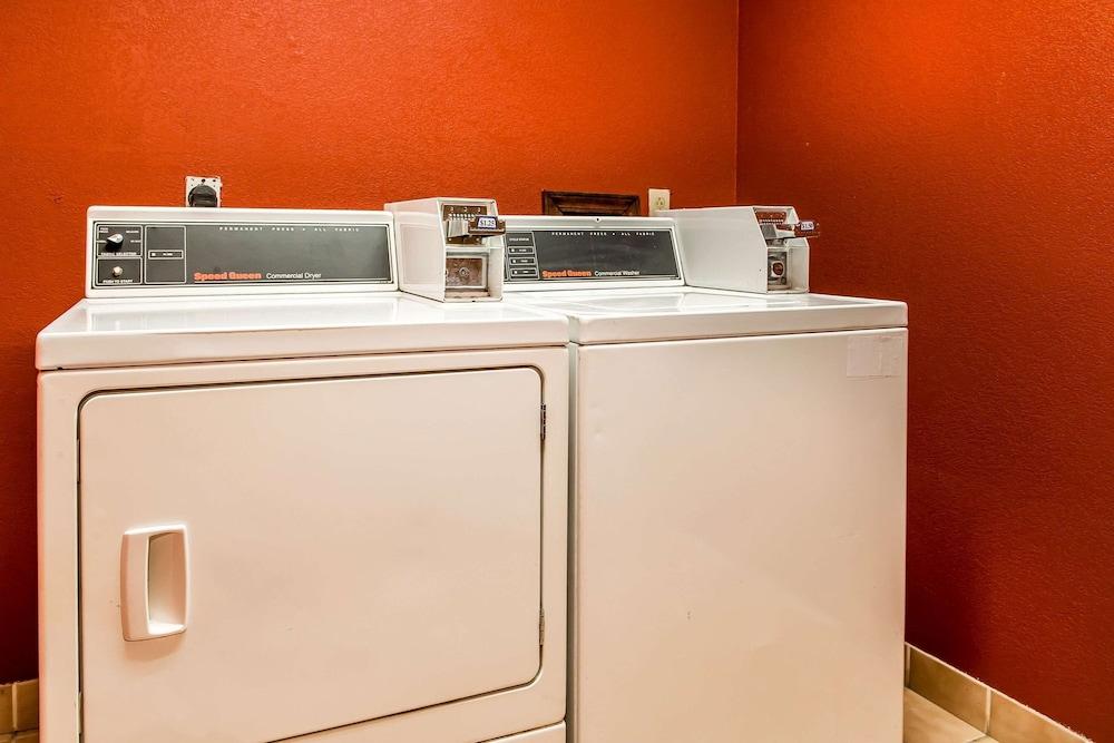 Quality Inn Lewisport photo 27