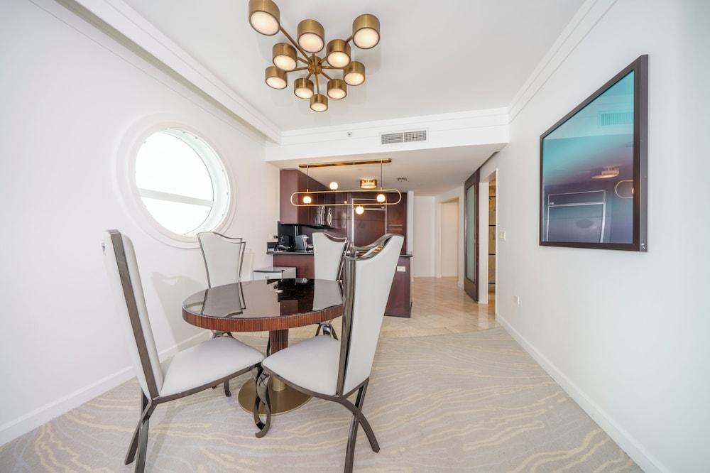 Residences at Fontainebleau Miami photo 33