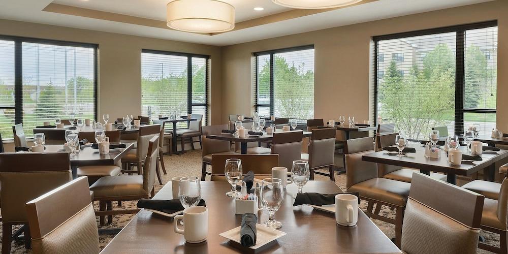 Holiday Inn Chicago - Schaumburg by IHG photo 11