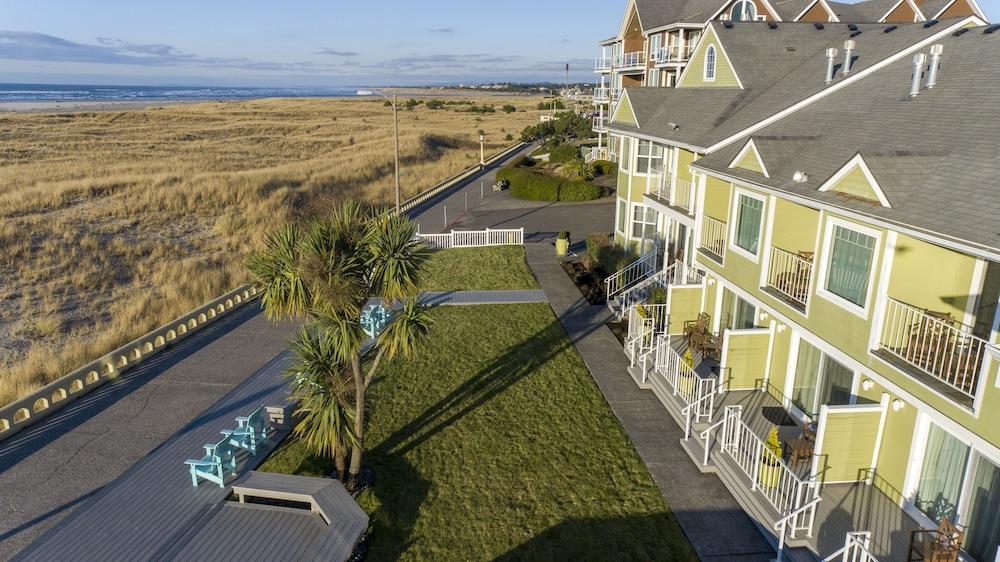 Inn of the Four Winds Oceanfront Seaside photo 26