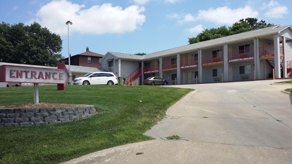 Imperial Motel photo 17