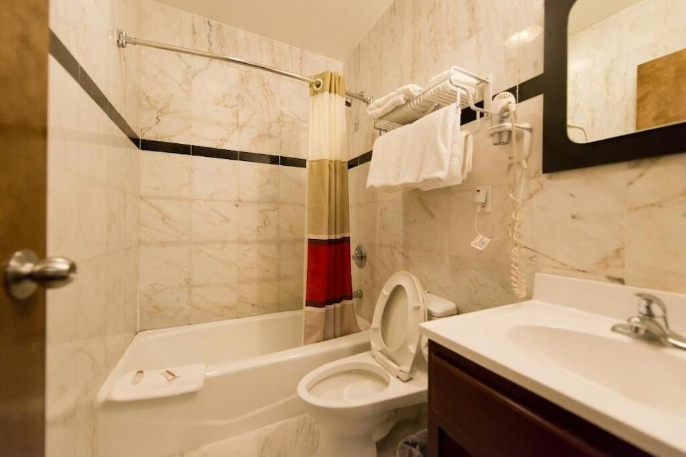 Super Lake Hotel photo 12