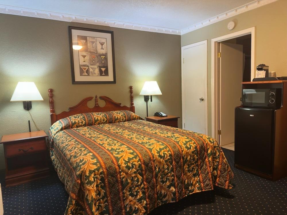 Western Village Inn photo 4