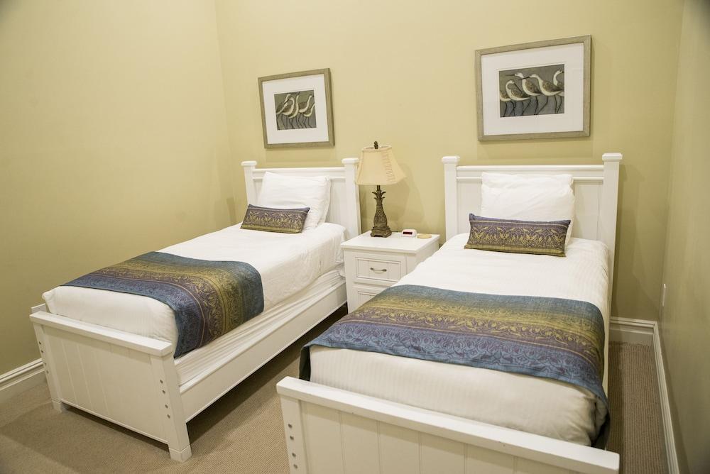 Riverwalk Place Resort & Spa photo 42
