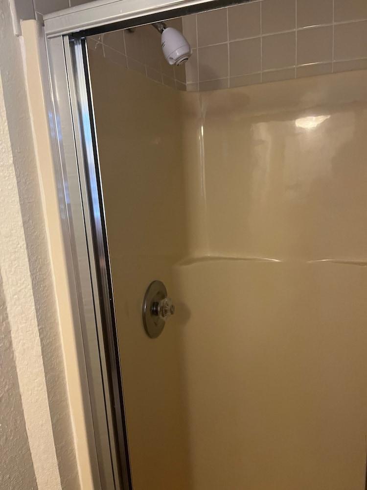 Mar Bay Motel &Suites photo 11