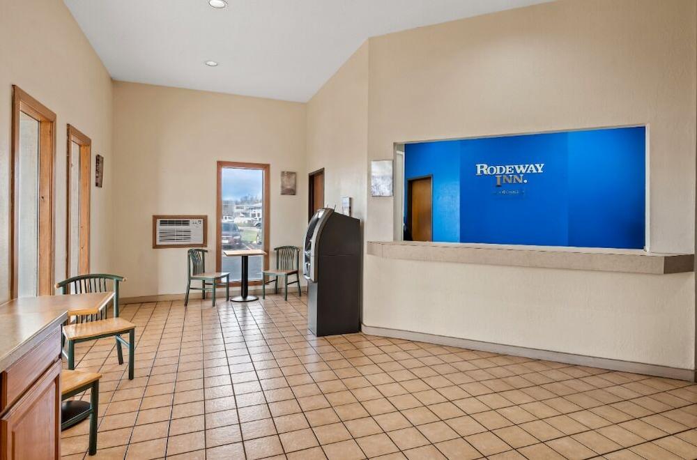 Rodeway Inn Effingham North photo 2