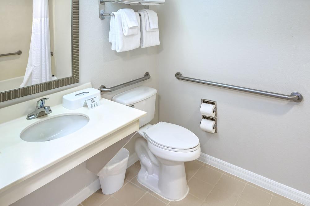 Holiday Inn Express & Suites Clermont Se West Orlando by IHG photo 17