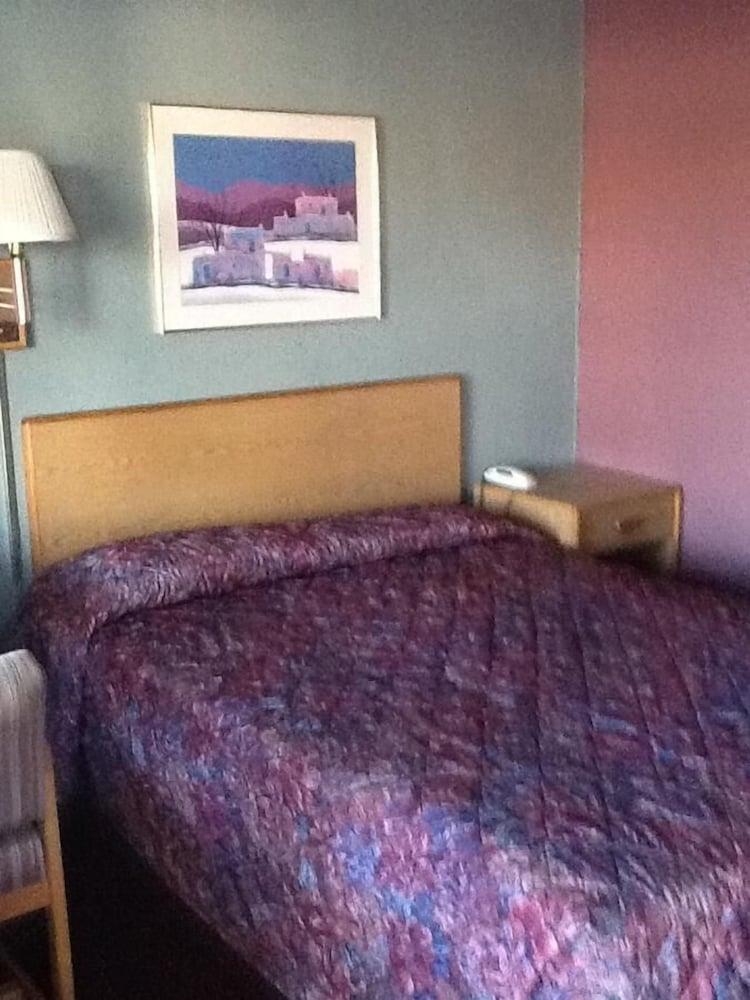 Snowy River Inn photo 2
