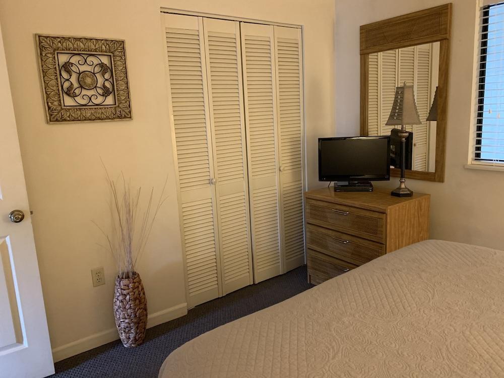 Laurel Inn Condominium photo 15