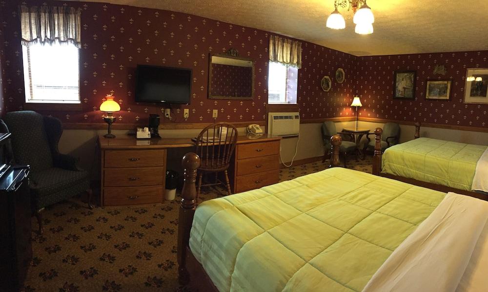Hotel Millersburg photo 82
