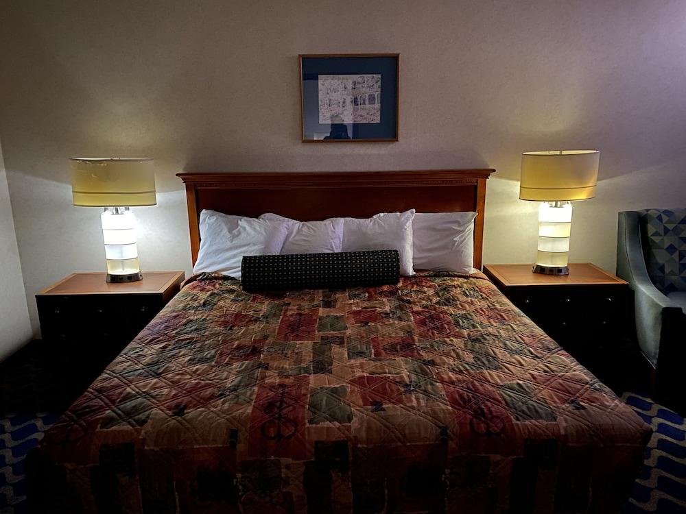 Economy Lodge photo 24