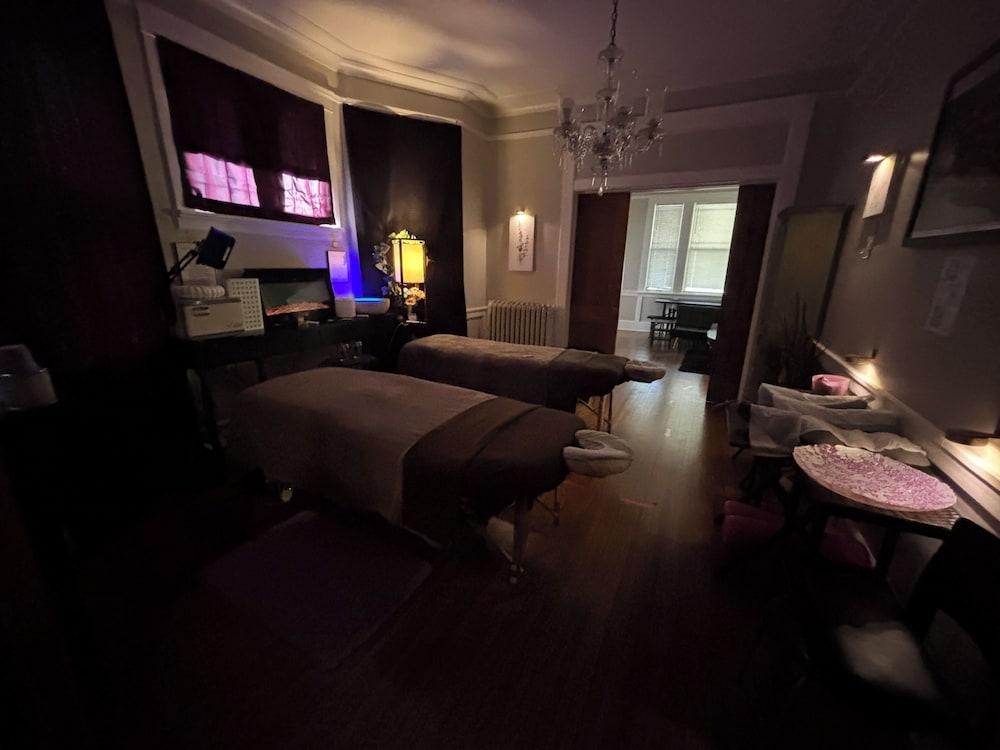 Cozy Bears Bunker's & Carpe Diem Spa photo 23