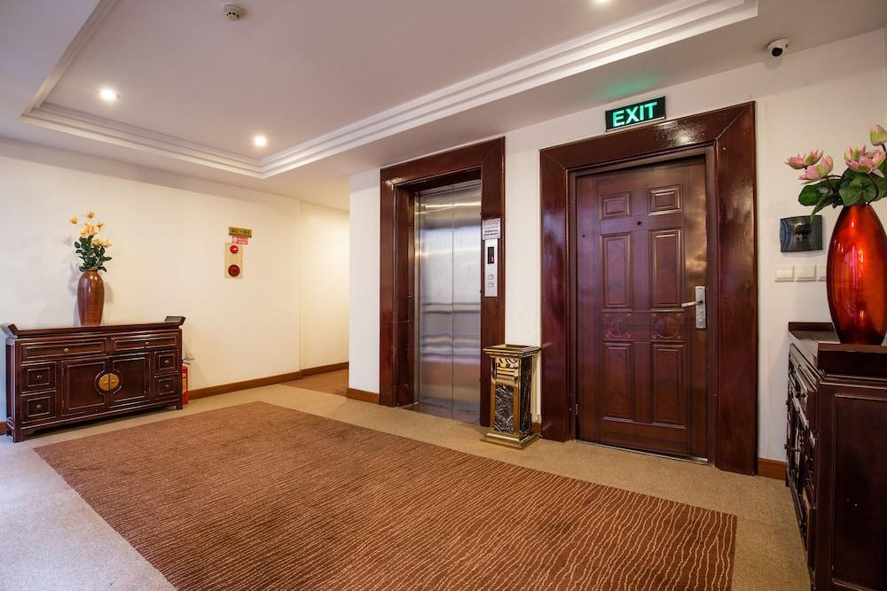 V Boutique Hotel photo 15