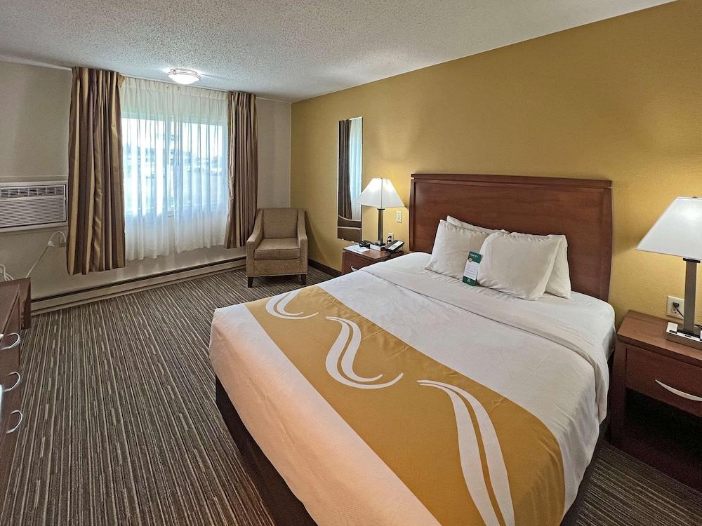 Quality Inn Mitchell I-90 photo 15
