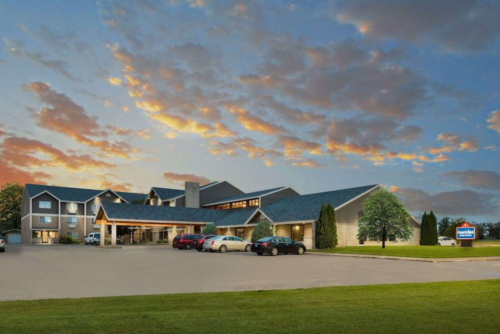 AmericInn by Wyndham Valley City - Conference Center — hotel in Valley City