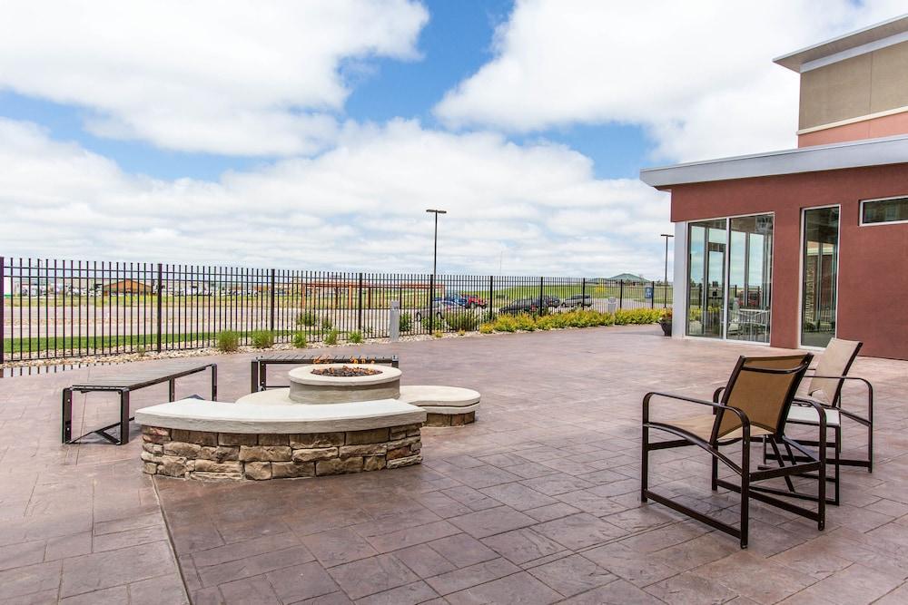 Cambria Hotel Rapid City near Mount Rushmore photo 45