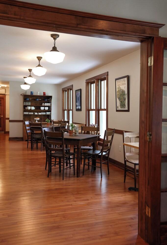 The Liberty Lodge at Sister Bay photo 89