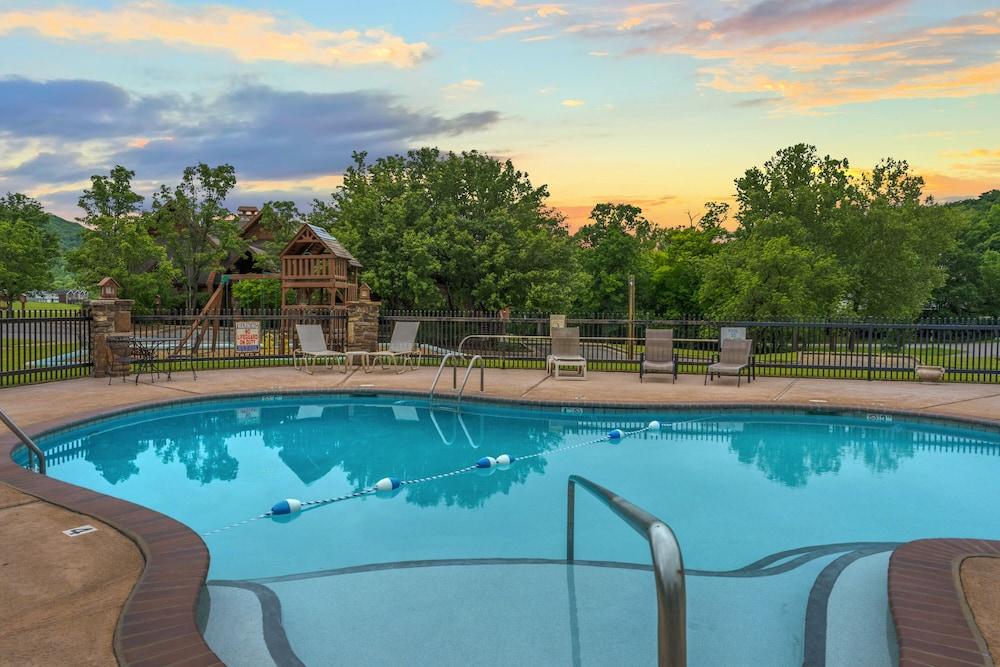 Table Rock Landing Resort photo 23