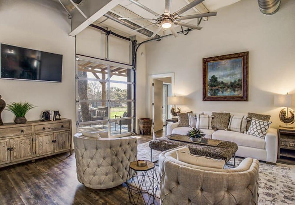 Eagles Landing Lodge Private Suites and Group Lodging photo 5