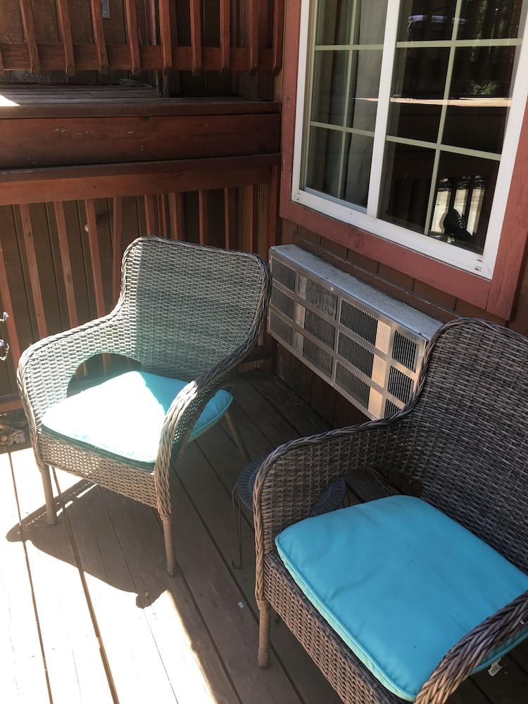 The Lodge at Lazy Bear Retreat photo 21