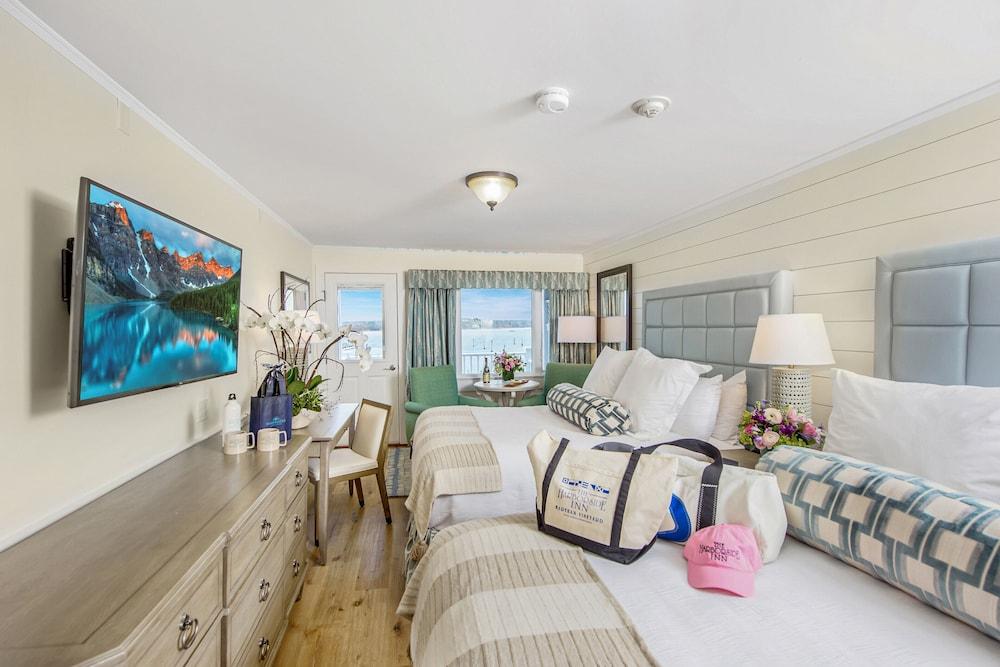 The Harborside Inn photo 27
