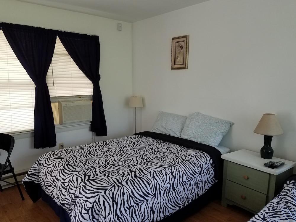 Becket Motel photo 8