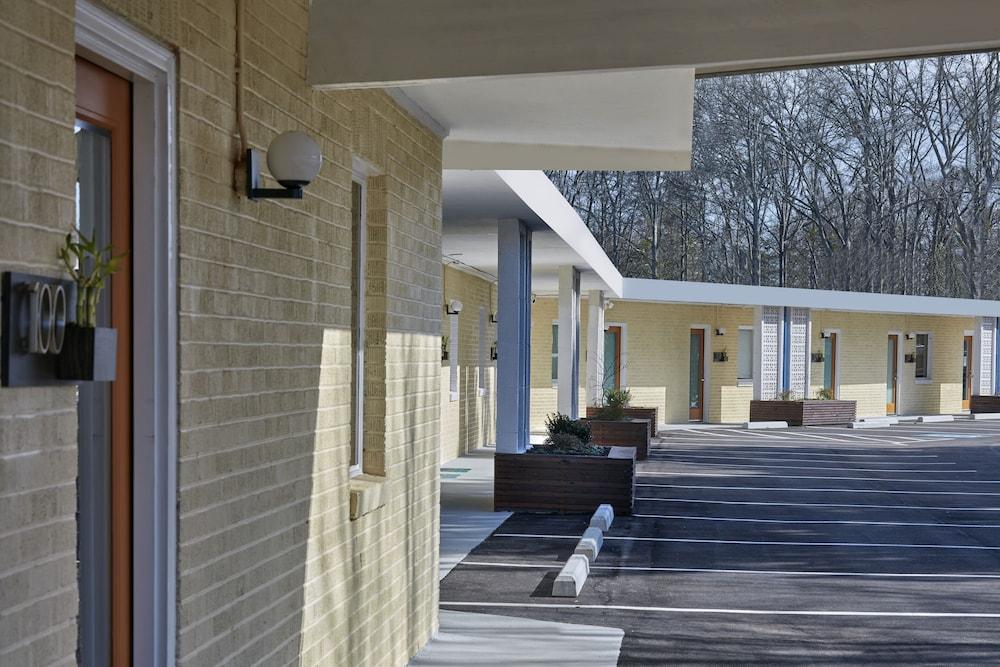 New South Motor Inn photo 10