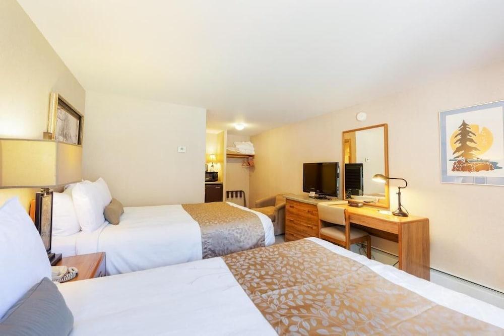 Chanticleer Inn photo 21