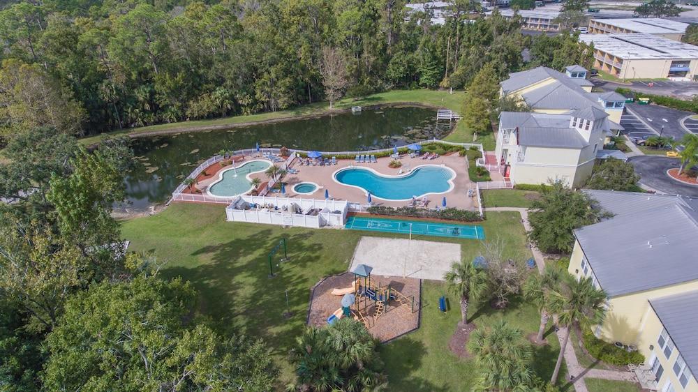 Barefoot Suites photo 45