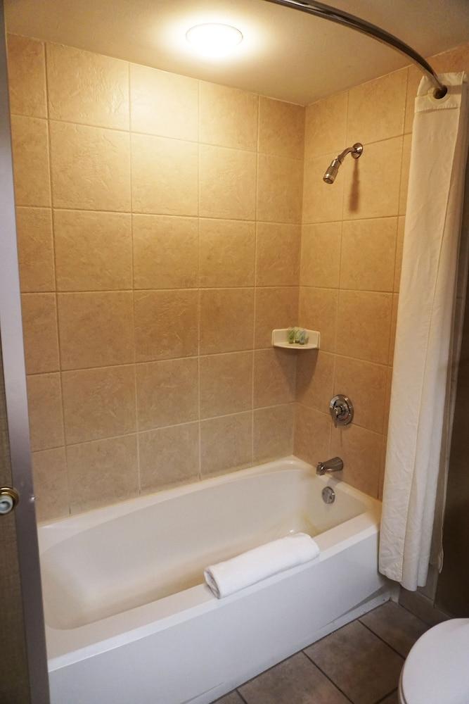 Casino Queen Hotel photo 23