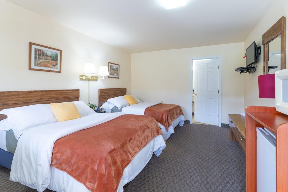 Inn at Octagon Acres photo 9