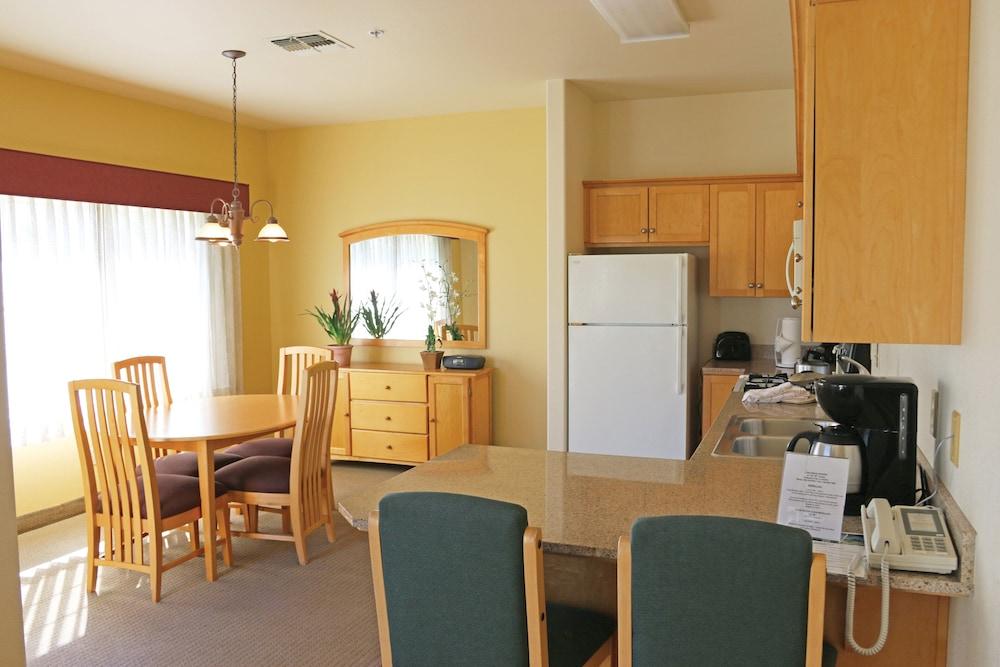 Worldmark Cathedral City photo 17