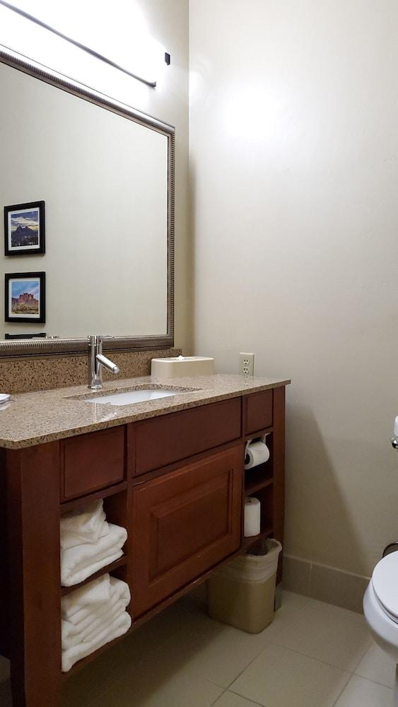 City Express by Marriott Tempe photo 60