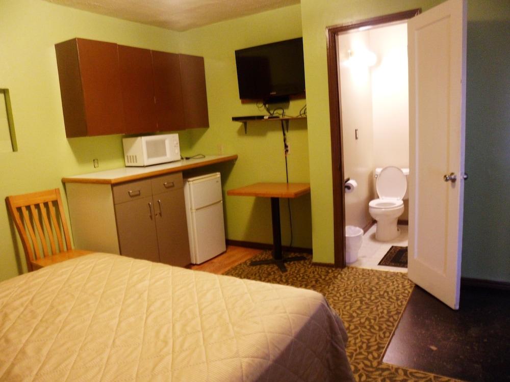 Pillow Talk Motel photo 33