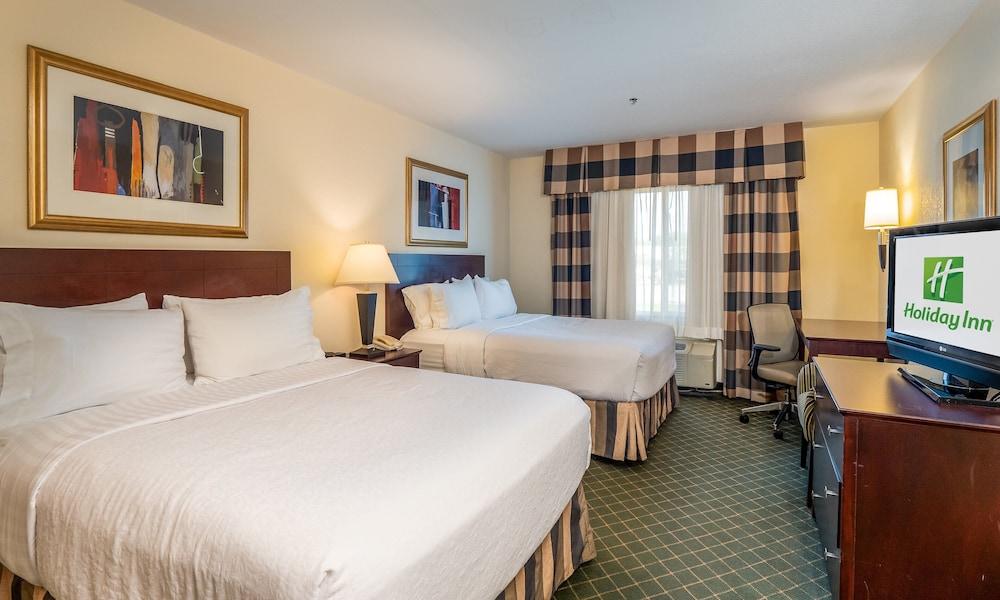 Holiday Inn & Conference Center Marshfield by IHG photo 7