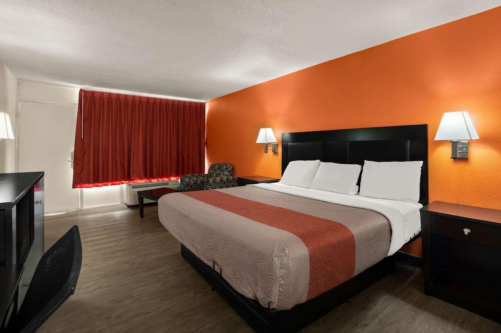 Econo Lodge Yemassee photo 26