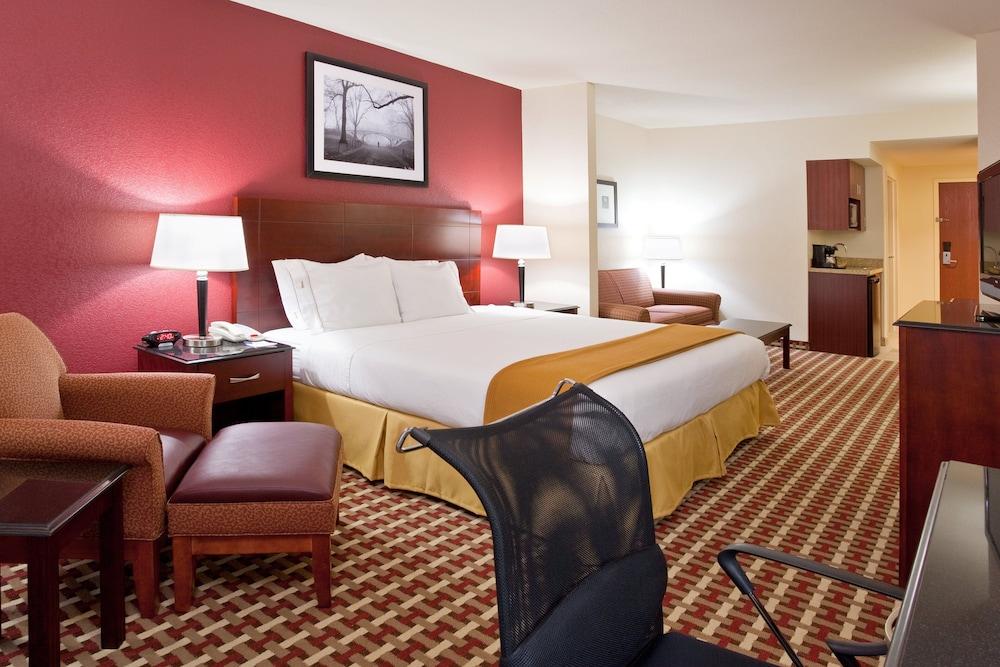 Holiday Inn Express Hotel & Suites Columbus Univ Area - Osu by IHG photo 42