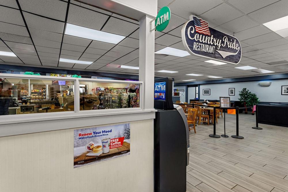 Americas Best Value Inn Gallup photo 23