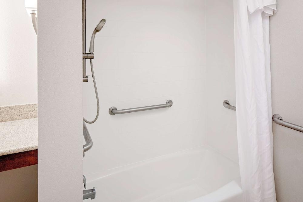 Homewood Suites by Hilton Raleigh/Cary photo 22