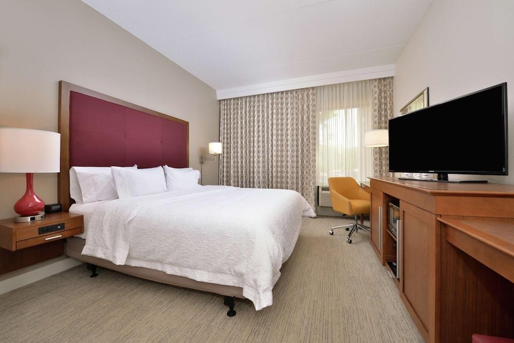 Hampton Inn Martinsburg photo 39