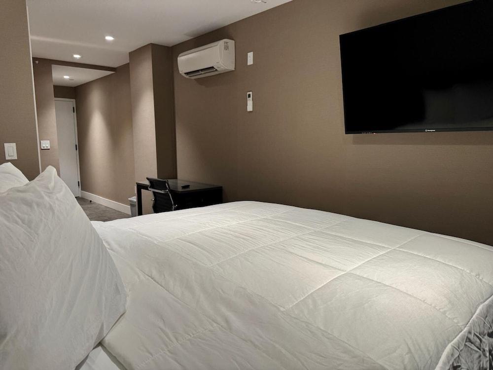 ROSE HOTEL BRONX photo 5