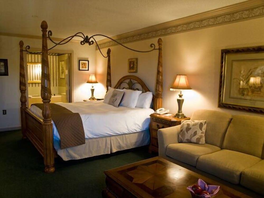 Bavarian Inn photo 7