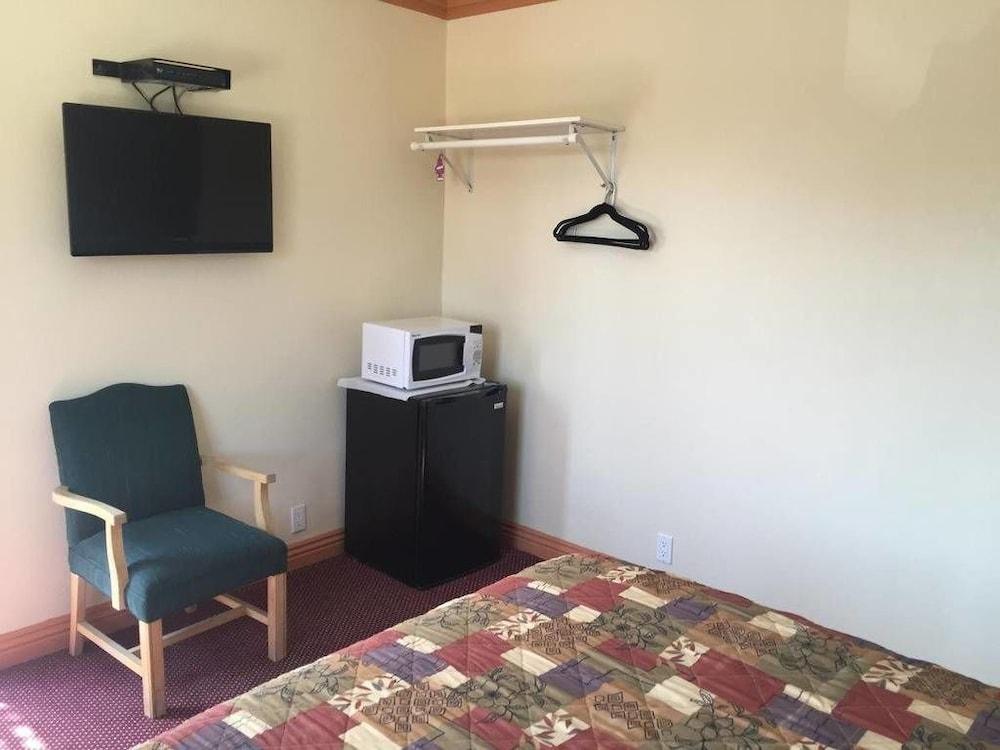 Travel Inn Motel photo 3